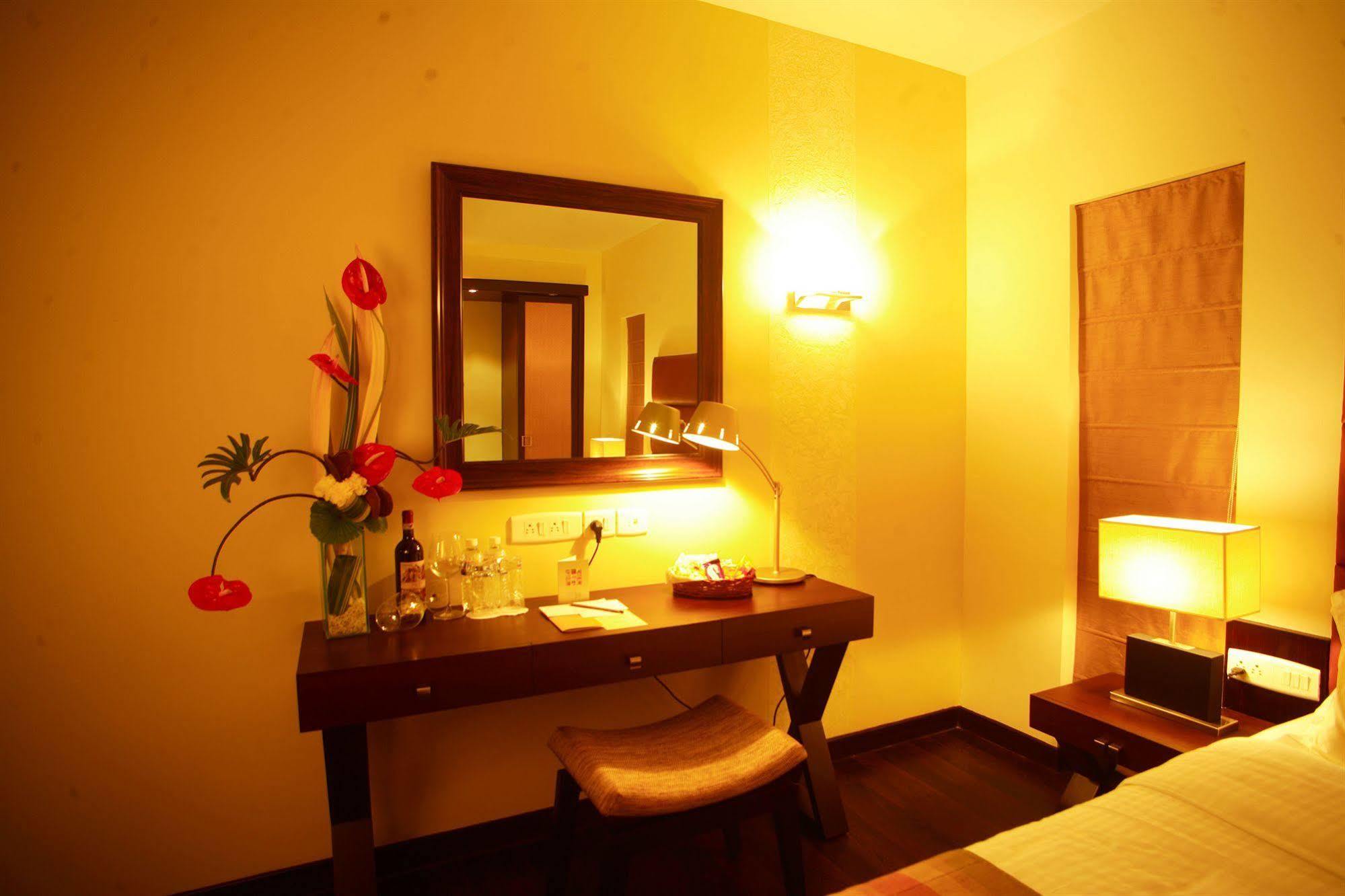 Hotel Metropole Calcutta Exteriör bild