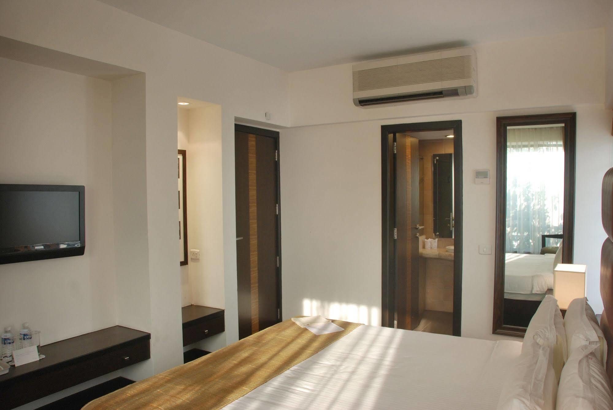 Hotel Metropole Calcutta Exteriör bild