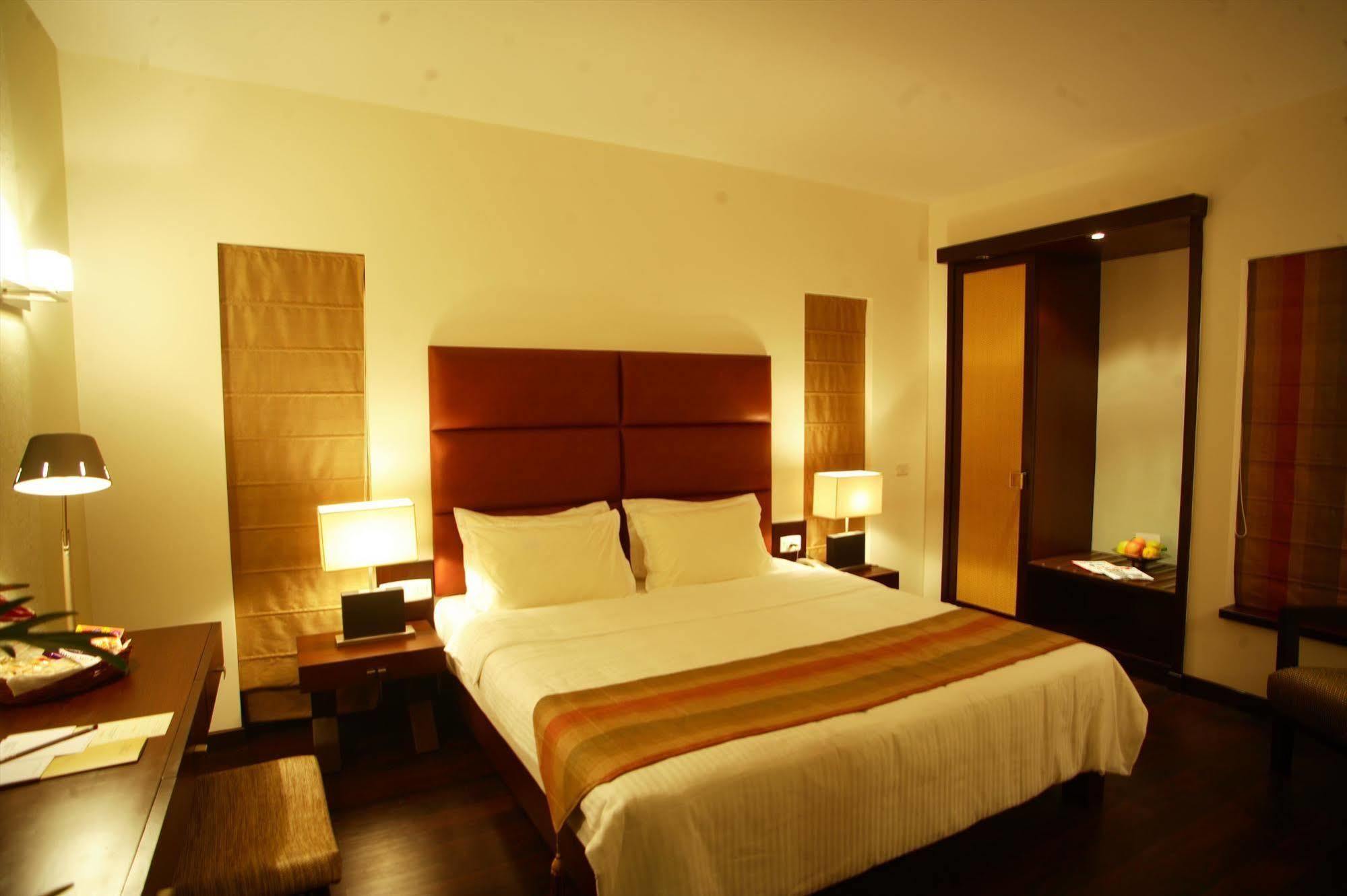 Hotel Metropole Calcutta Exteriör bild