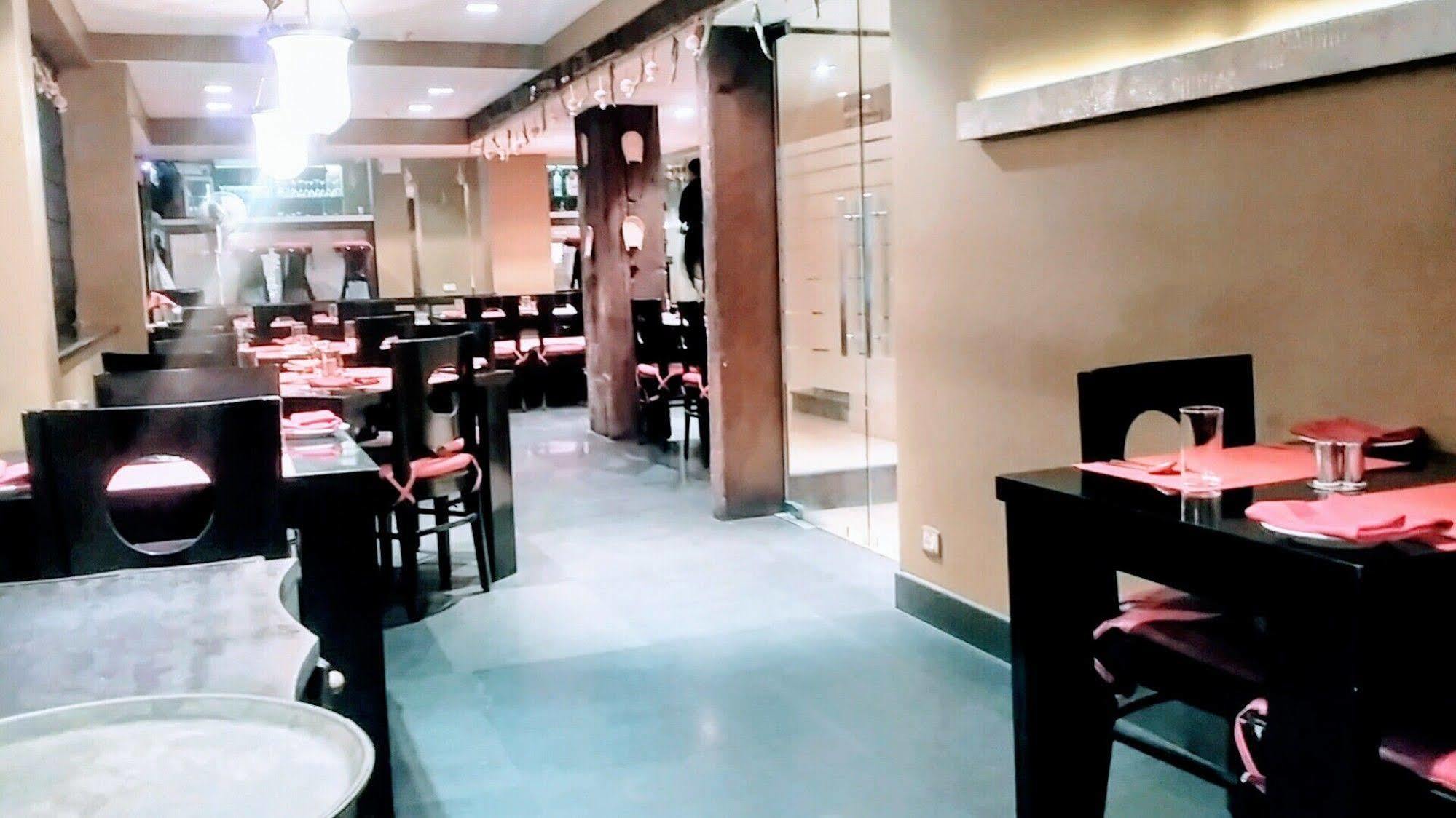 Hotel Metropole Calcutta Exteriör bild